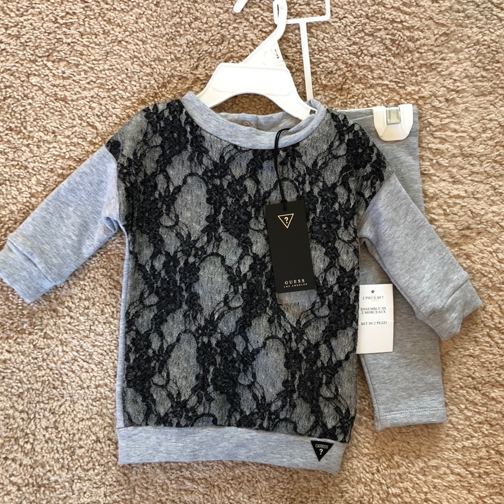 Guess sweatshirt & leggings. Size 3-6mo